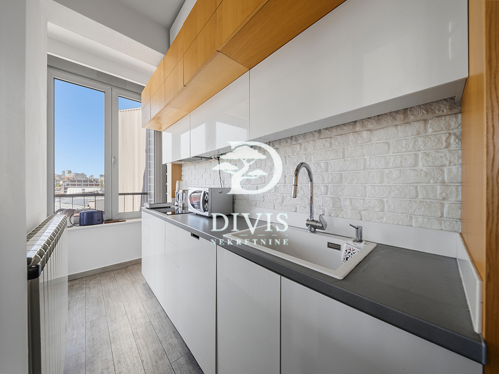Slika 2 - Žorža Klemansoa, Četvorosoban stan na prodaju, 187m2, 755.000€